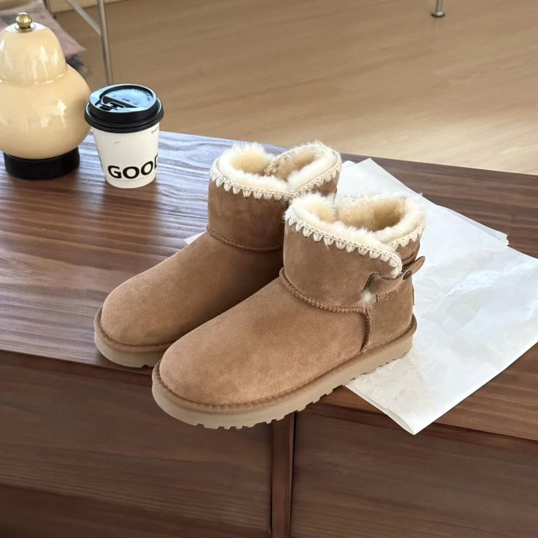 High-Quality Furry Boots with Buckle Closure