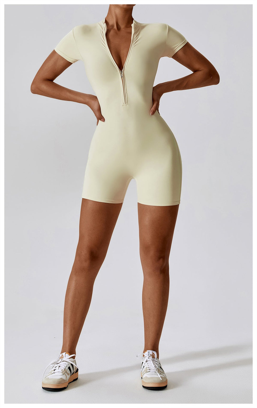 Short/long sporty fitted jumpsuit with shaping fabric and zipper closure - Andi
