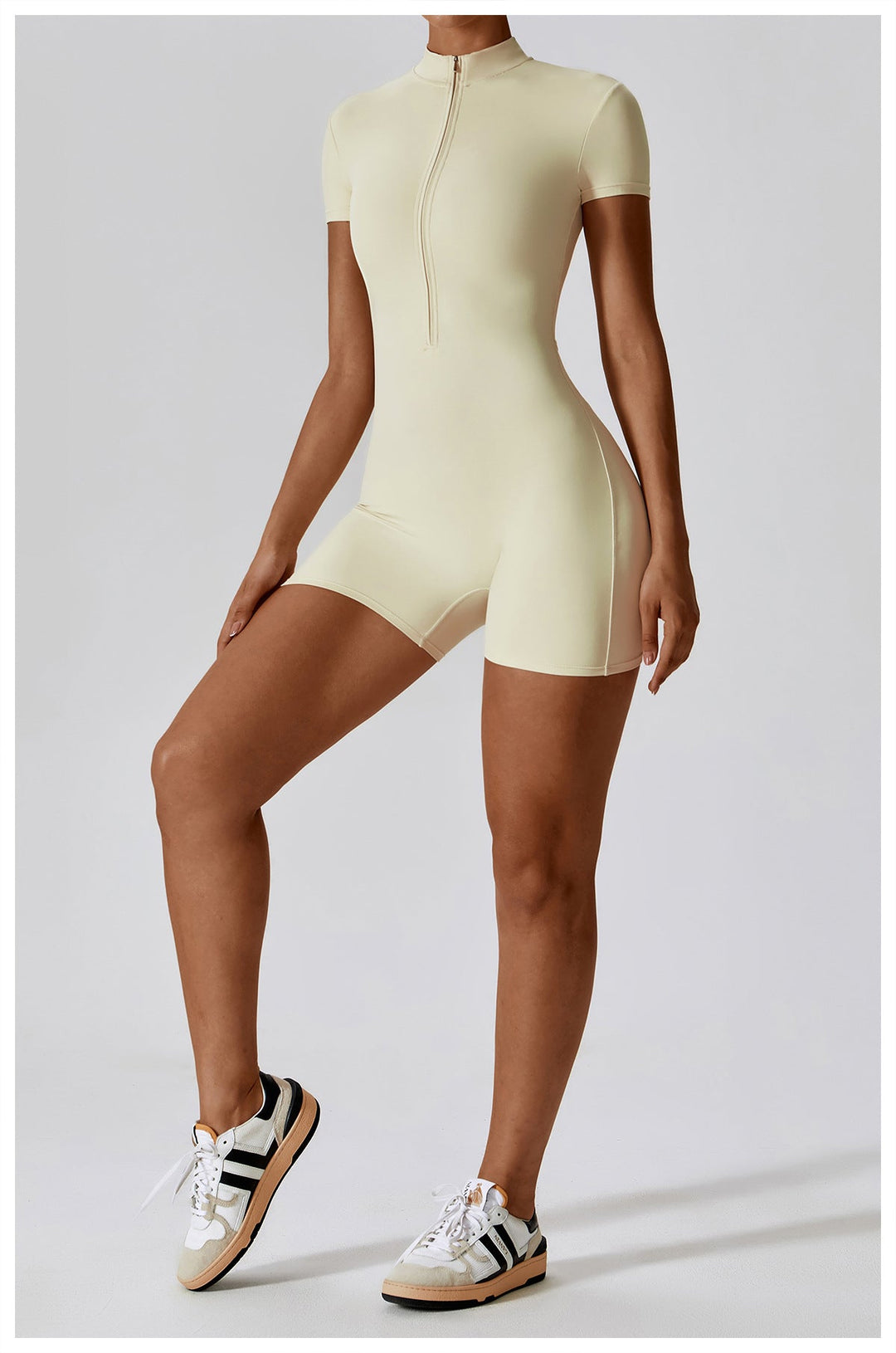 Short/long sporty fitted jumpsuit with shaping fabric and zipper closure - Andi