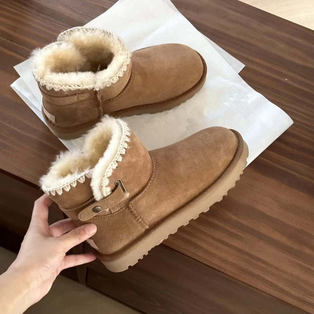 High-Quality Furry Boots with Buckle Closure