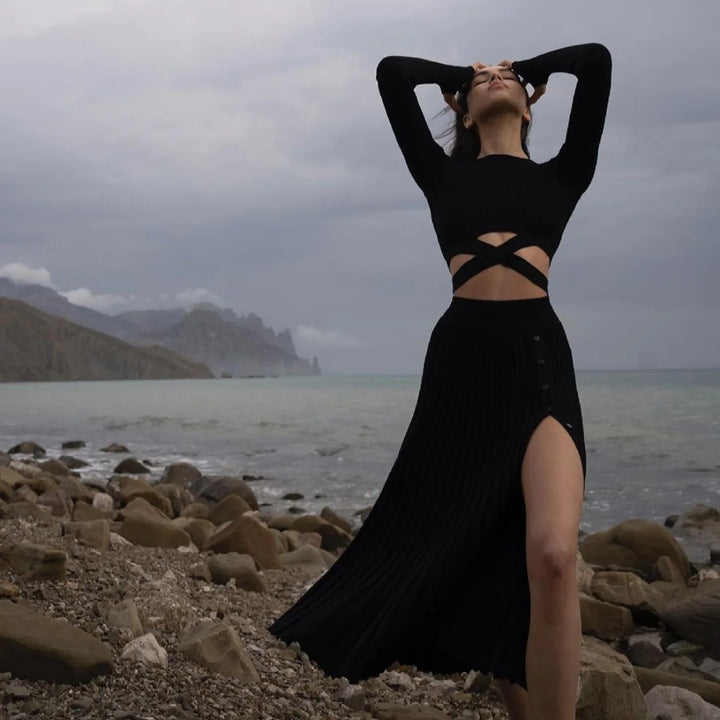 Two-piece set maxi skirt with slit and blouse - Gabriela