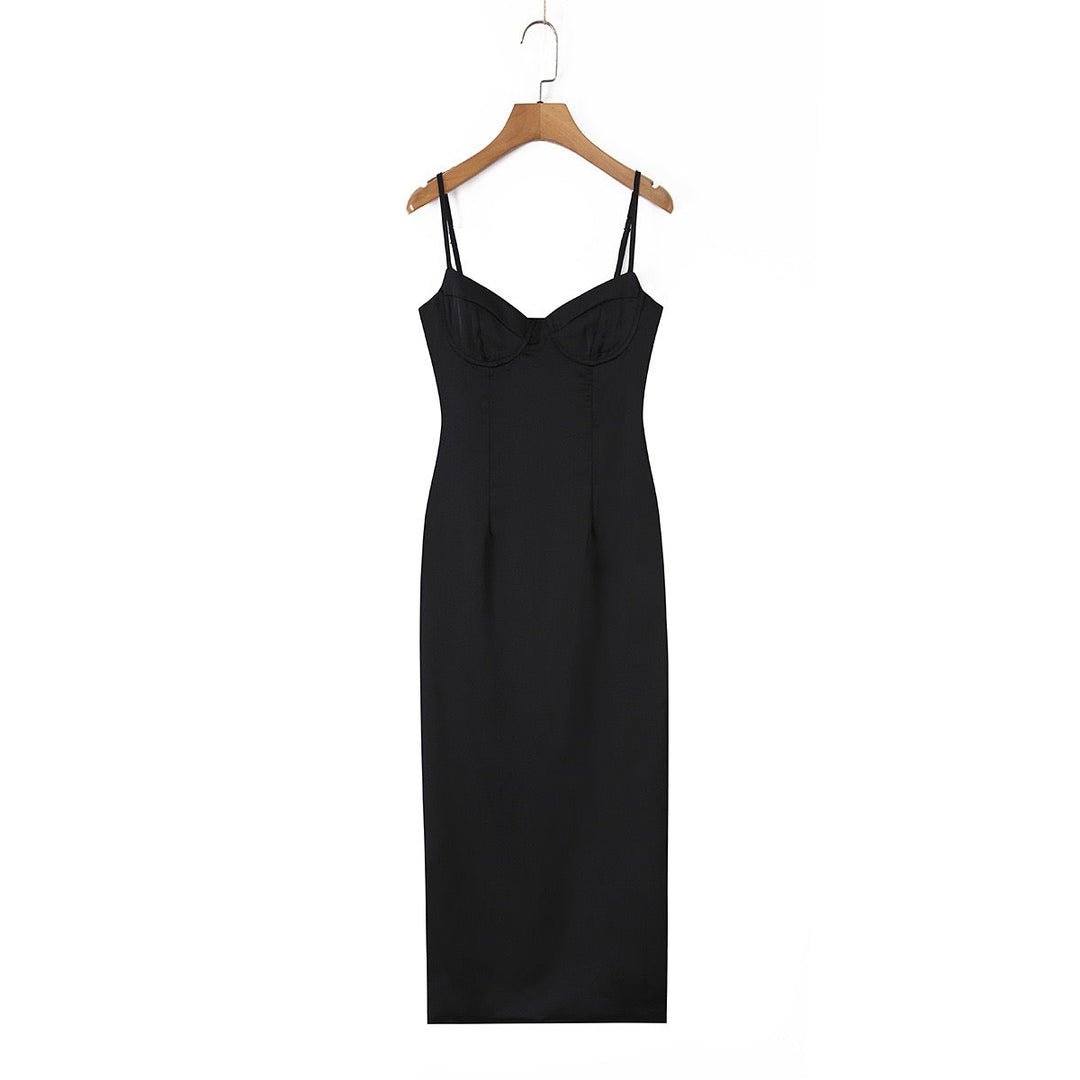 Satin maxi dress with back ties – Nelly
