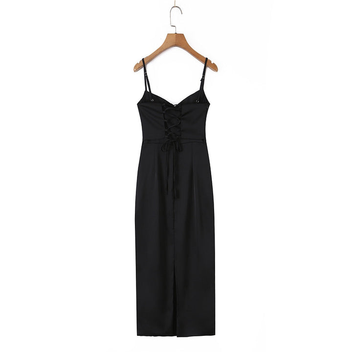 Satin maxi dress with back ties – Nelly