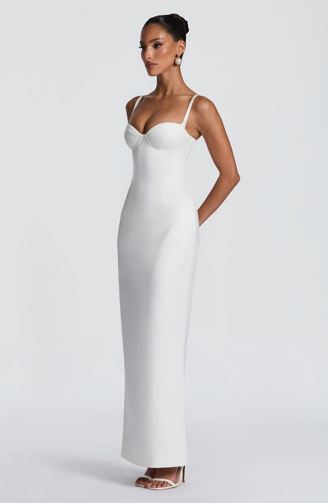 Satin maxi dress with back ties – Nelly