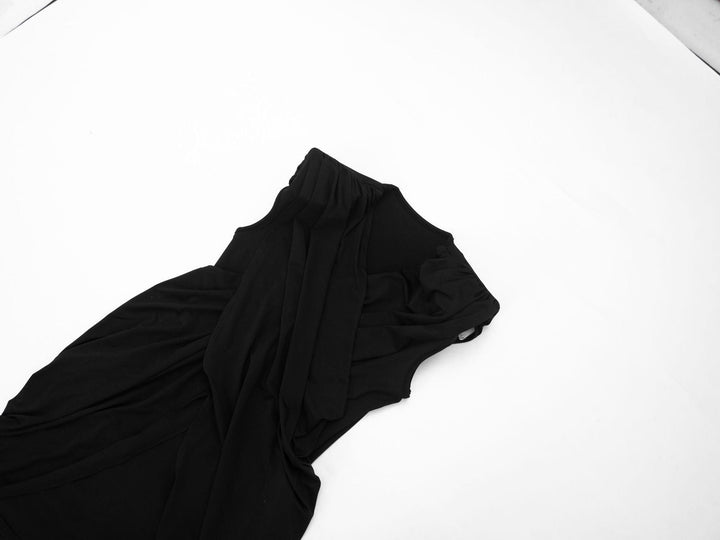 Mini dress with pleated design and open back - SHIRYAM