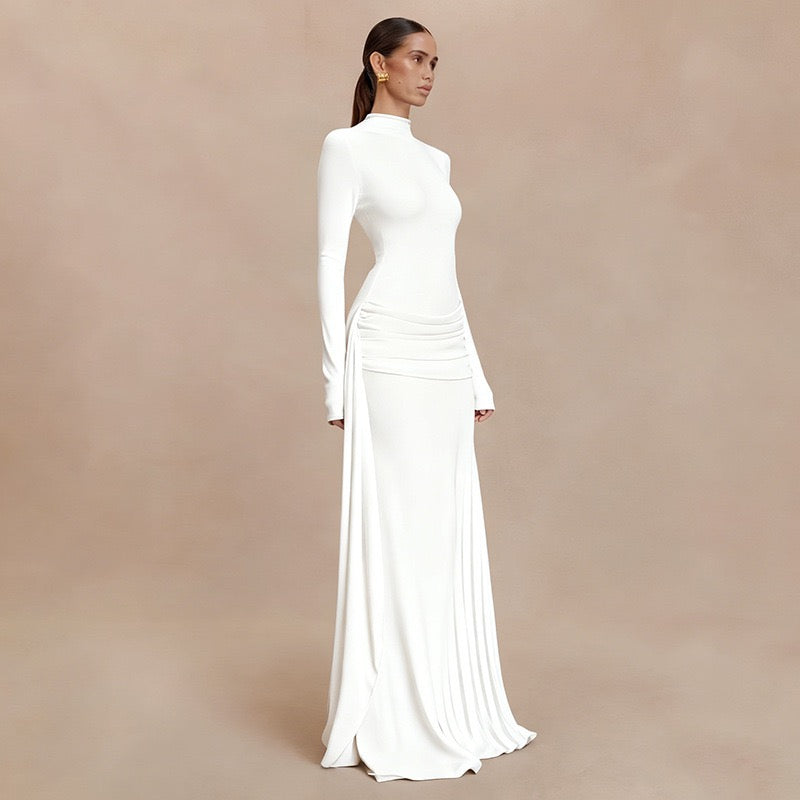 Maxi dress with ruching design and train - Hallel