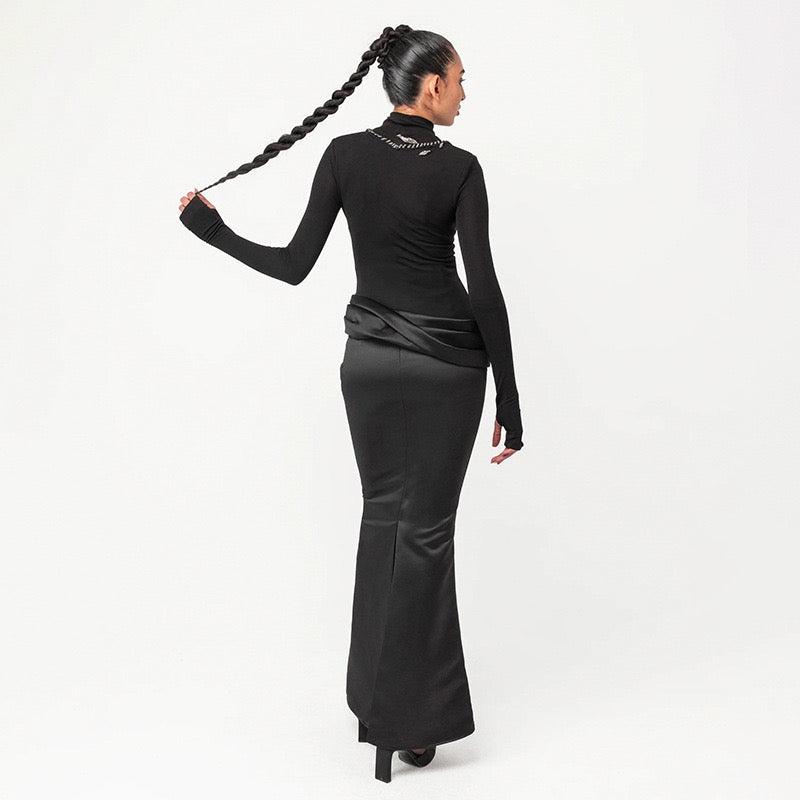 Maxi dress with satin turtleneck design - Shiraz