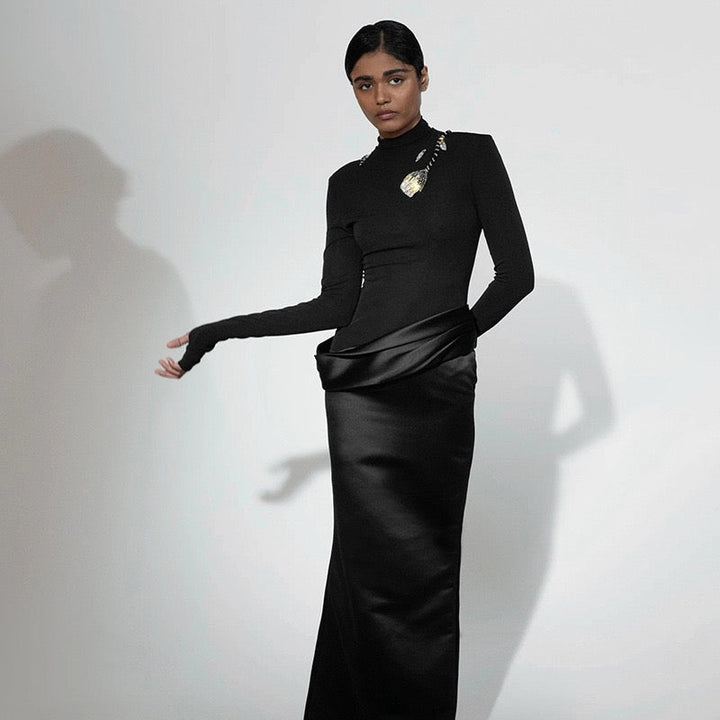 Maxi dress with satin turtleneck design - Shiraz