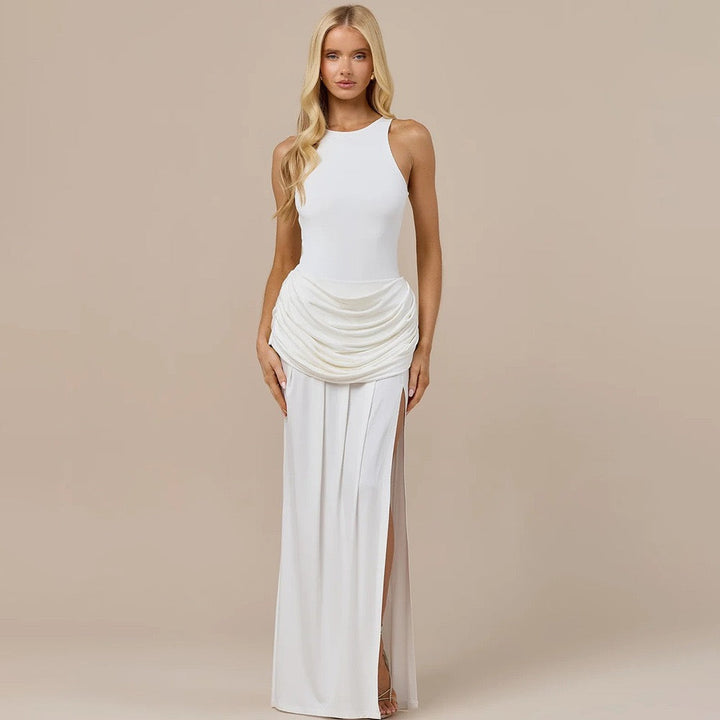 Maxi dress with pleat embellishments and a slit design – Julie