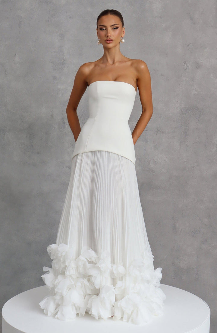 Strapless maxi dress with a 3D floral design – fifi