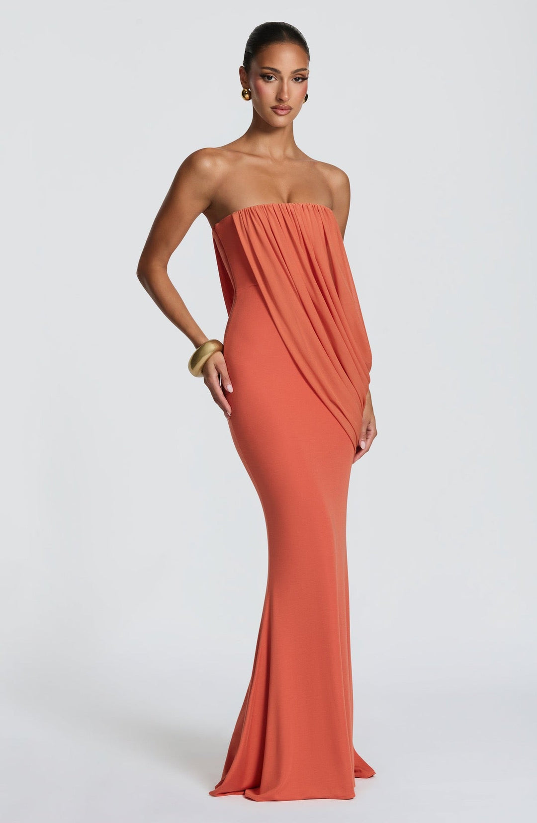 Strapless maxi dress with pleat detailing – Ronili