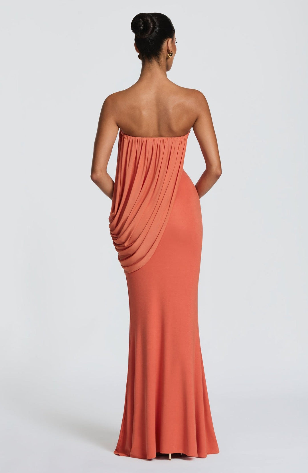 Strapless maxi dress with pleat detailing – Ronili