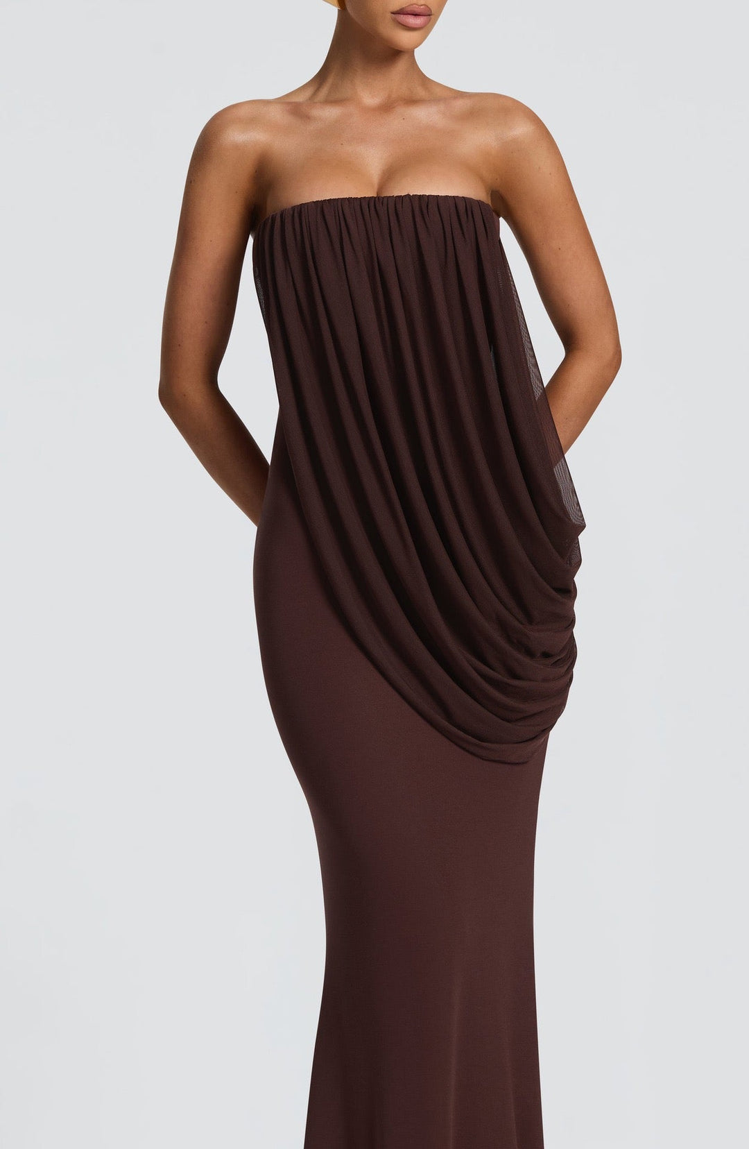 Strapless maxi dress with pleat detailing – Ronili