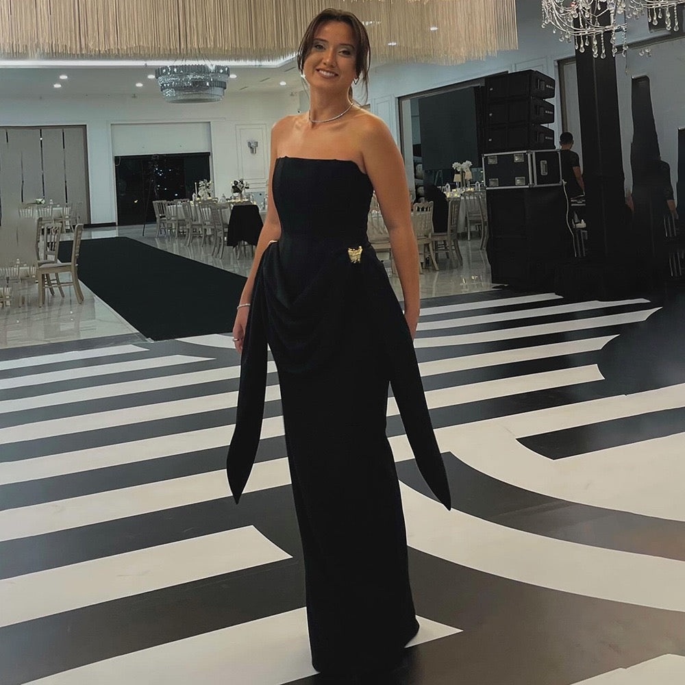 Maxi strapless dress with corset and pleats with buckle decoration - Felice