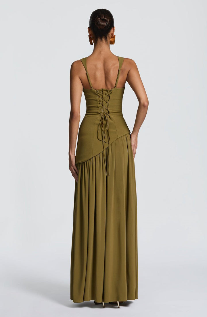 Maxi dress with back tie for waist fitting and chiffon with slit and scarf decoration - Tova