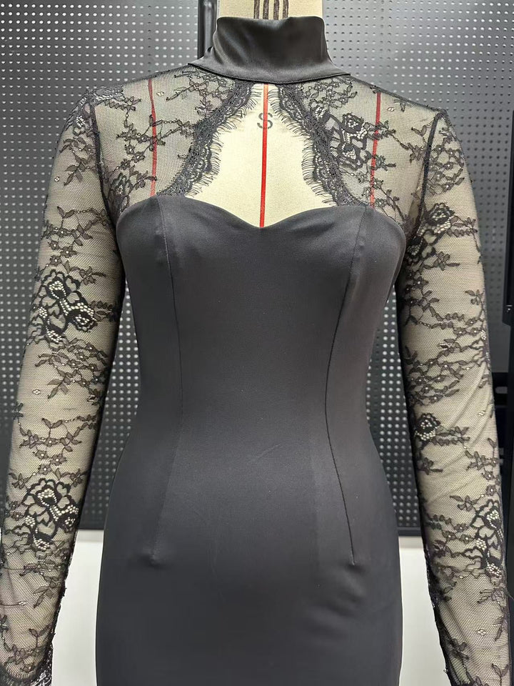 Maxi dress with lace trim - ILAY