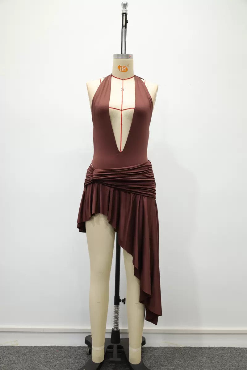 Lorenza - Two-piece set with a halter-tie bodysuit, open back, and asymmetrical skirt
