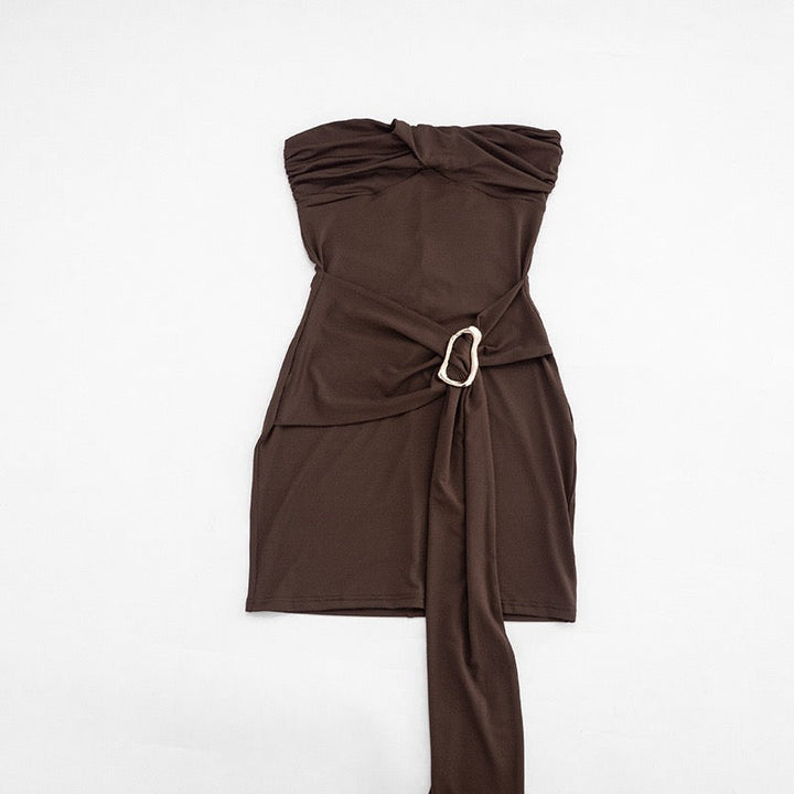 Strapless ruched mini dress with buckle embellishment – SOLEDAD