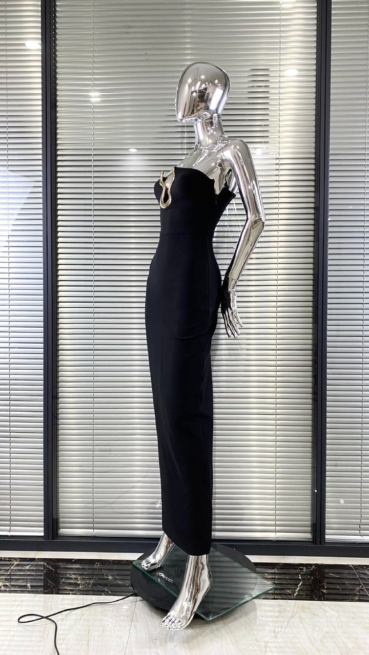 Elegant Maxi Strapless Dress with Shaping Fabric and Buckle Design - ORINA