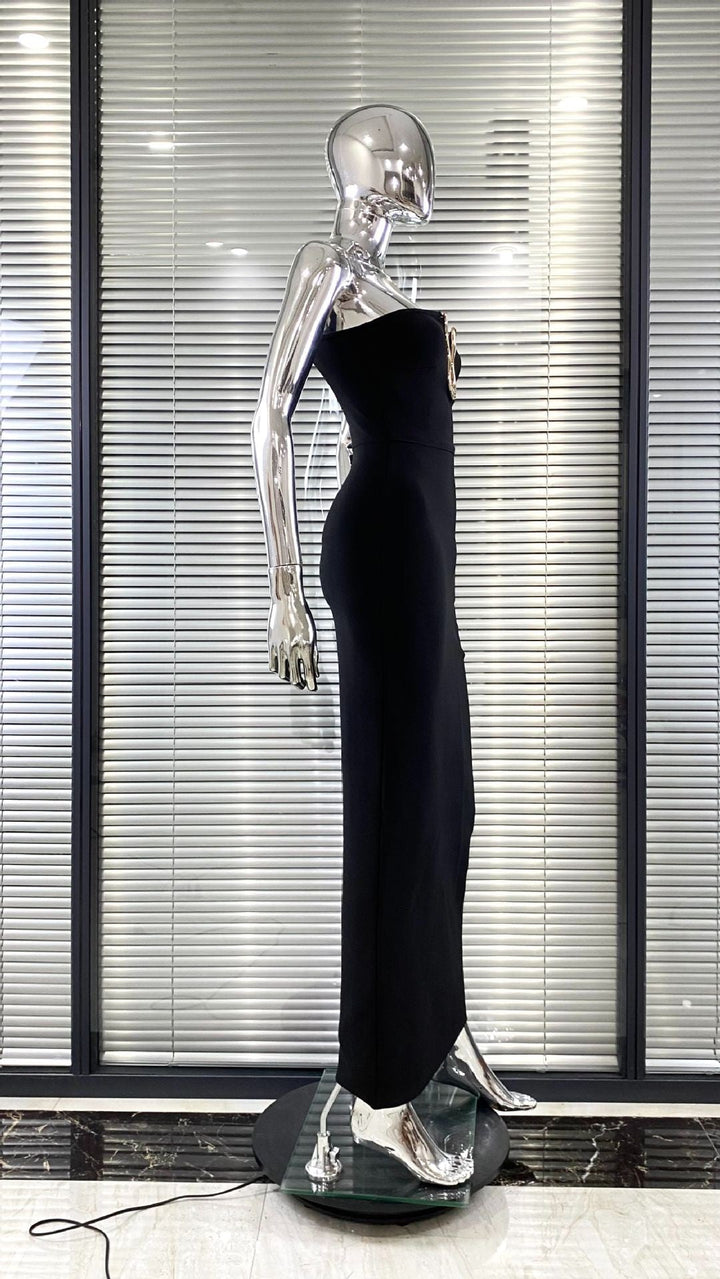 Elegant Maxi Strapless Dress with Shaping Fabric and Buckle Design - ORINA