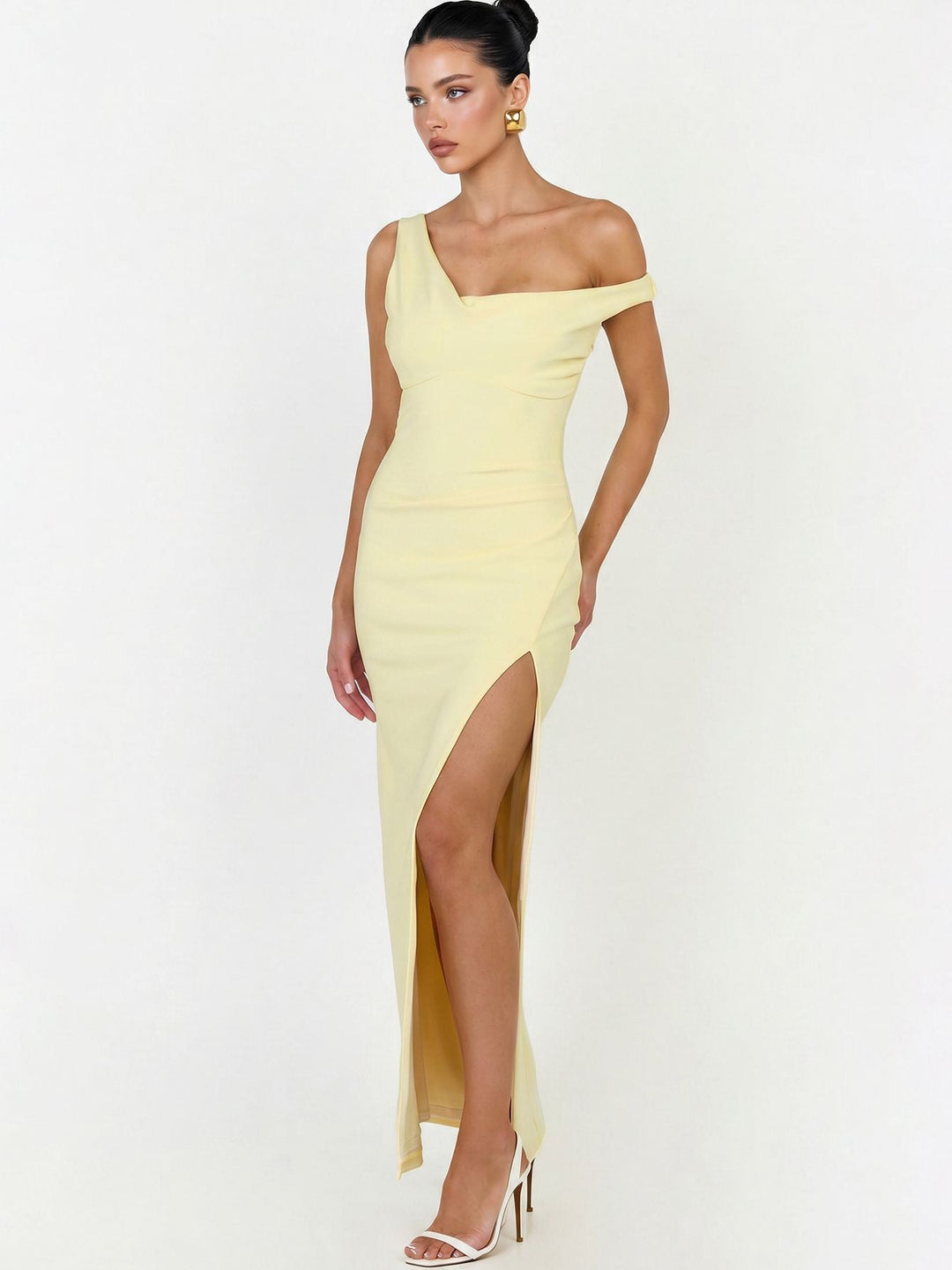 Marilyn - Off-the-shoulder maxi dress with a slit design