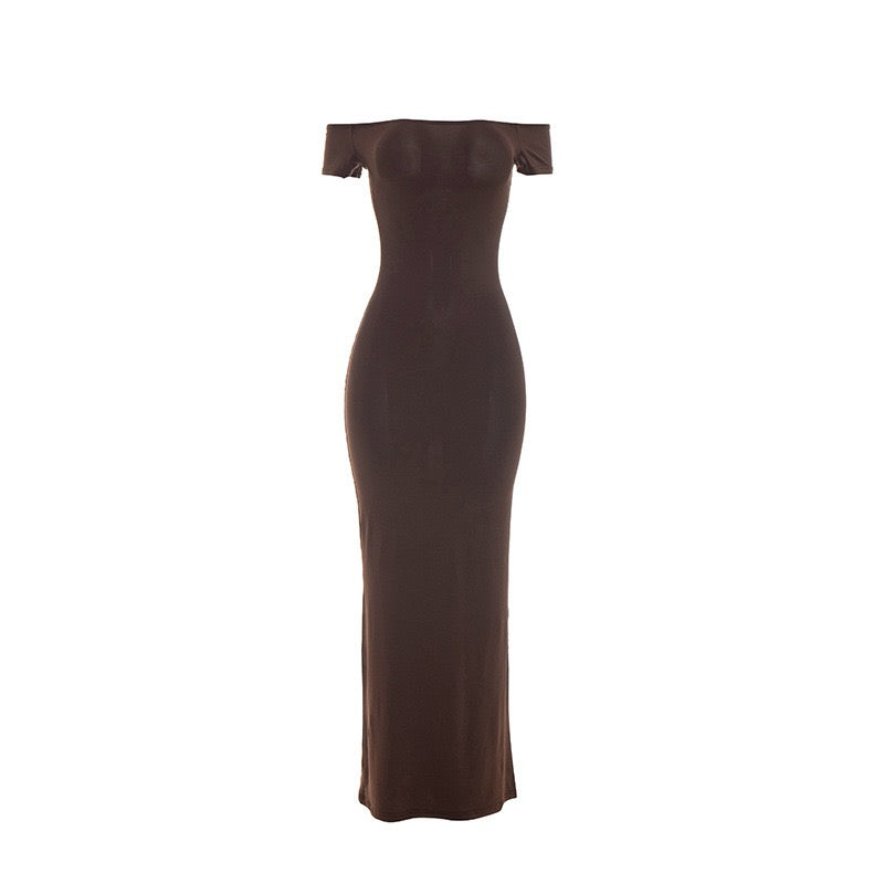 Fitted maxi dress with off-the-shoulder sleeves – Yana