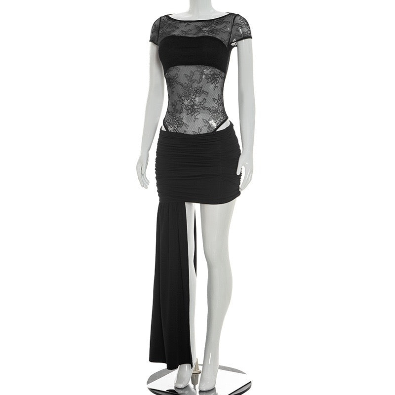 Two-piece set with a lace bodysuit and ruched mini skirt with a train – Shenina