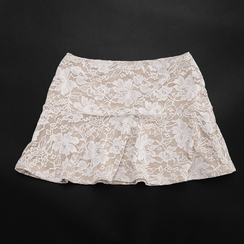 Two-piece set with a strapless top and lace mini skirt with a cover-up – Shaina
