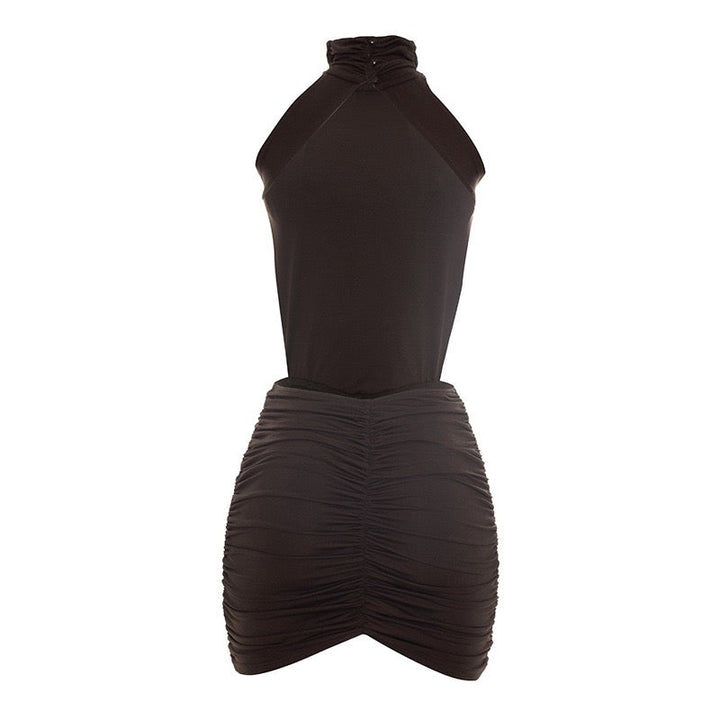 Fitted ruched mini dress with an open back – HILI