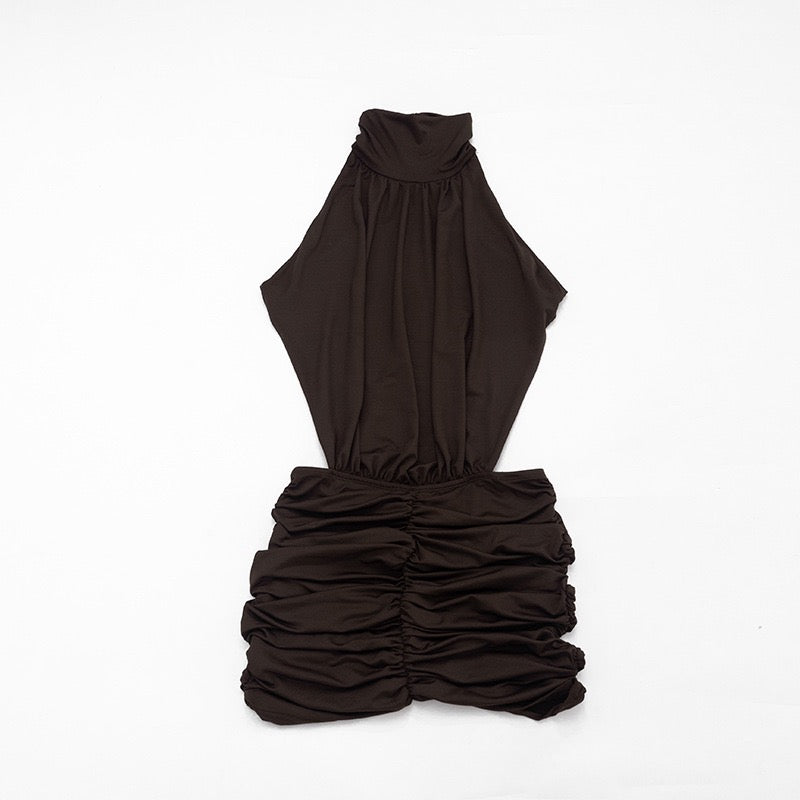 Fitted ruched mini dress with an open back – HILI