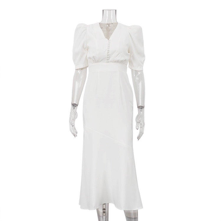 Midi dress with button embellishments – Tallinn
