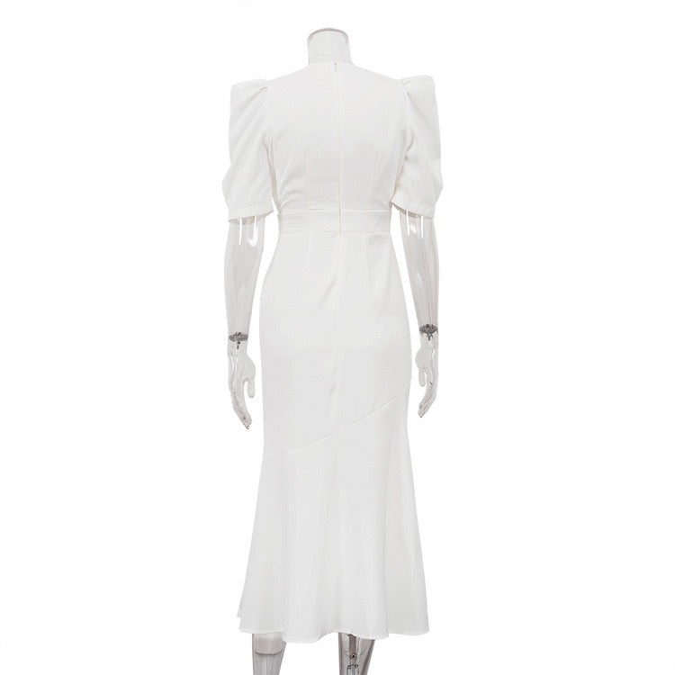 Midi dress with button embellishments – Tallinn