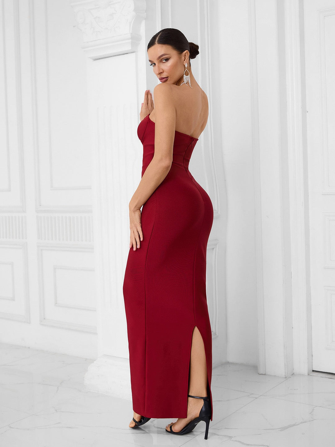 Elegant Strapless Maxi Dress in Shaping Fabric - ZOMA