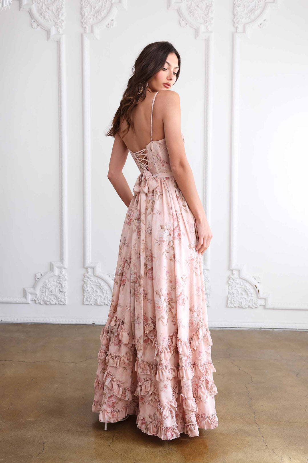 Floral chiffon ruffled maxi dress with a slit design – Isabella