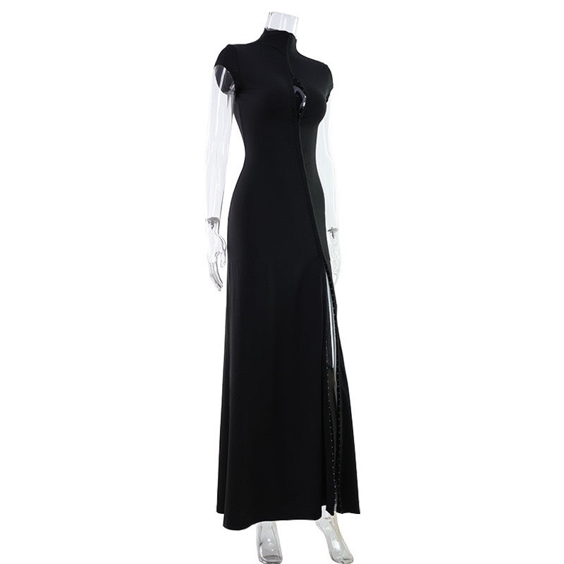 Maxi Dress with Asymmetric Slit and Pin Closure - Niv