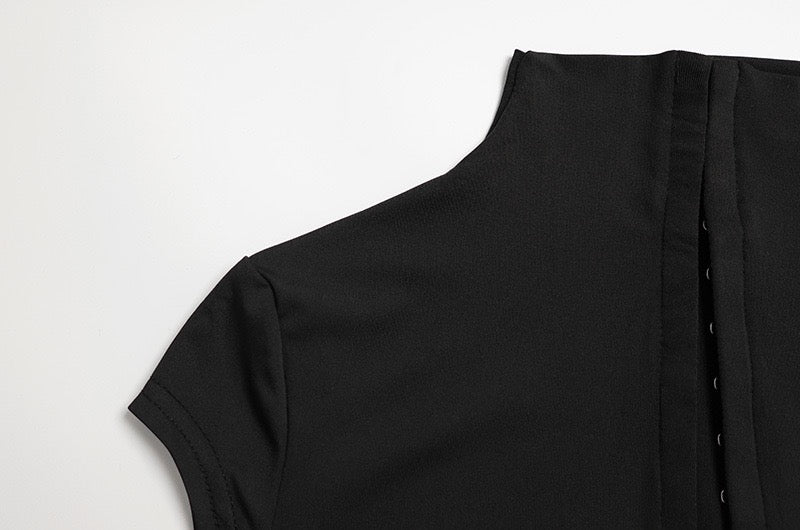 Maxi Dress with Asymmetric Slit and Pin Closure - Niv