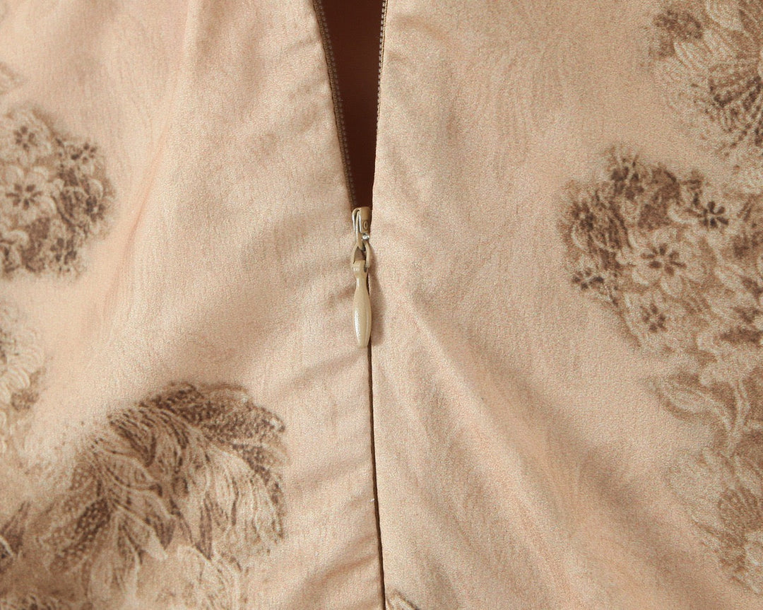 Elegant maxi dress with vintage floral print - DIKLA