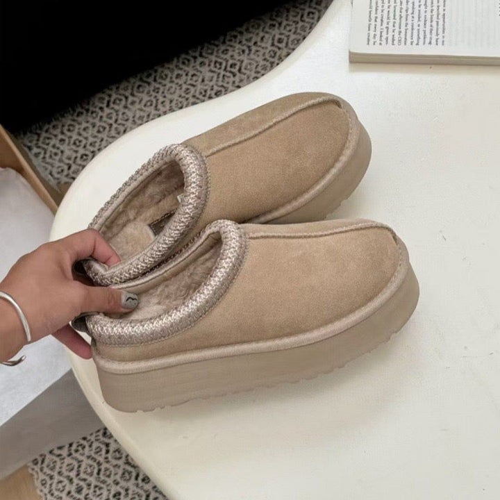 High-Quality Furry Slippers in Various Colors