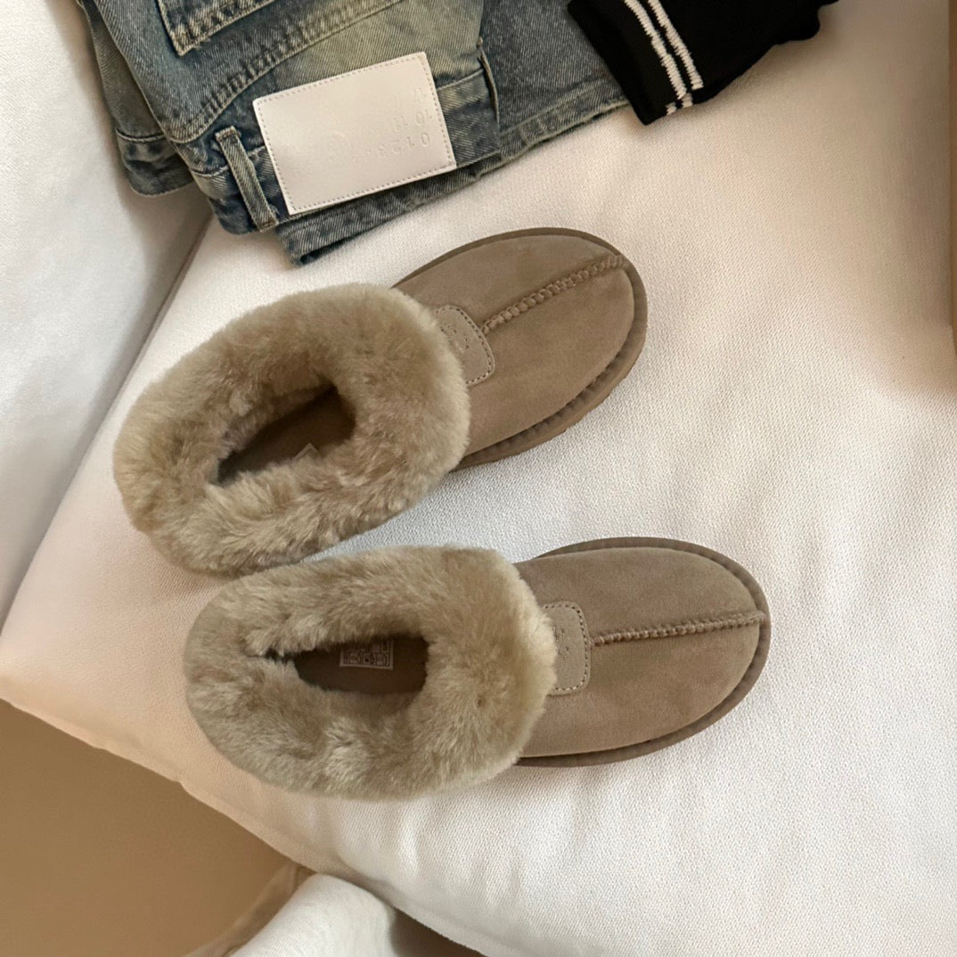High-Quality Furry Slippers Flat / Platform