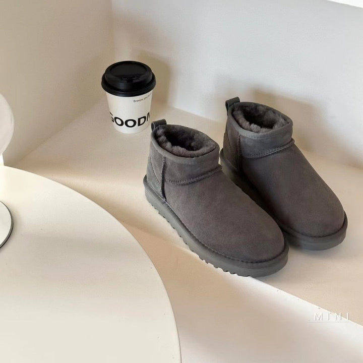 High-Quality Furry Shoes - Flat / Platform