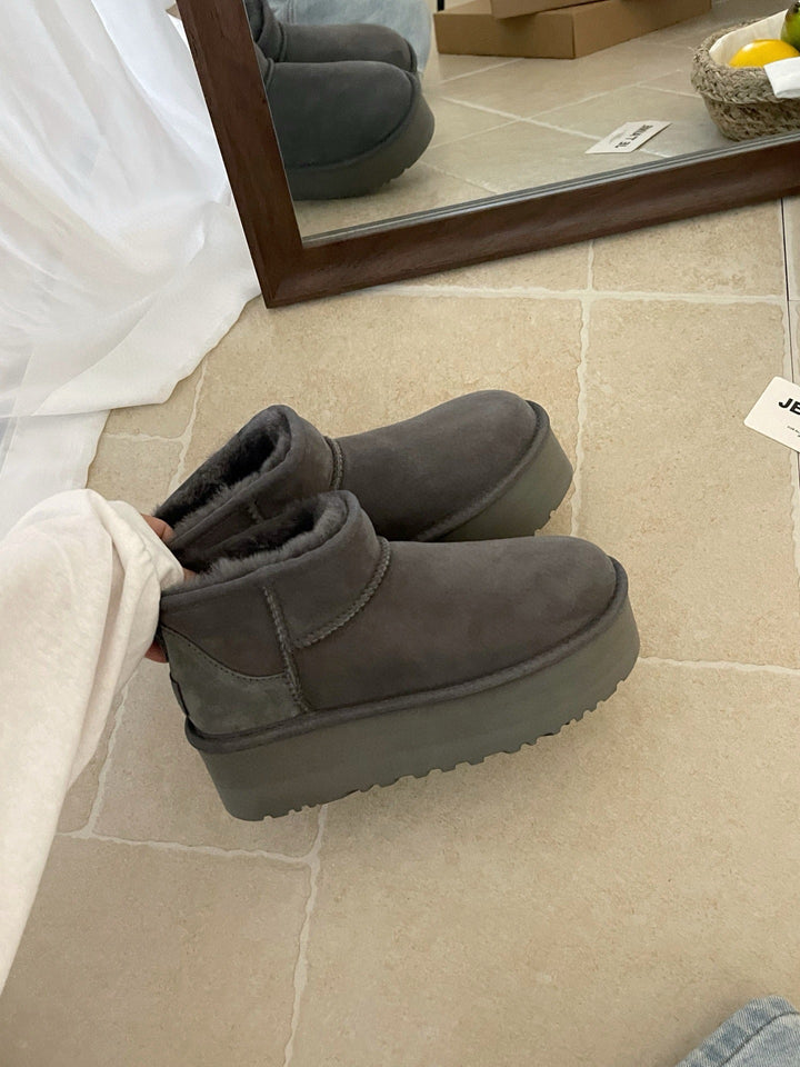 High-Quality Furry Shoes - Flat / Platform