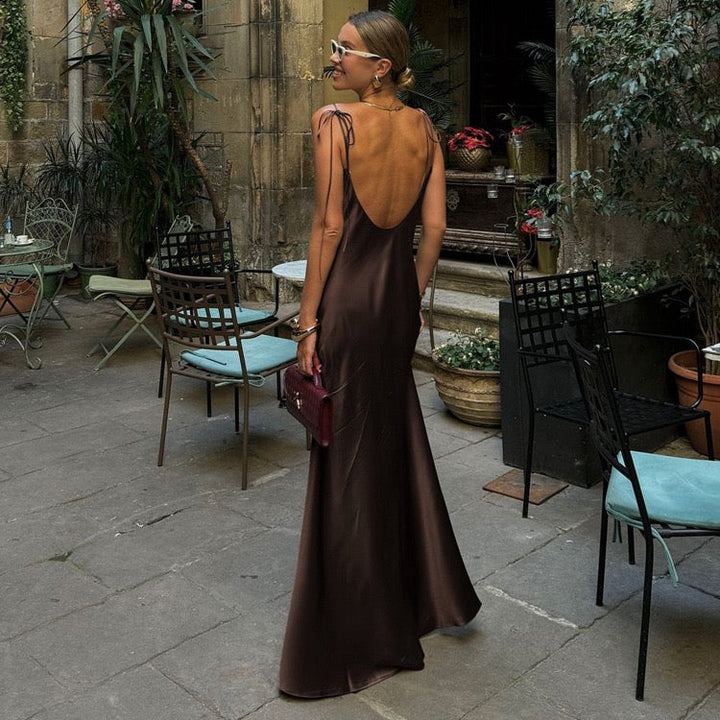 Satin maxi dress with tie straps – Lia
