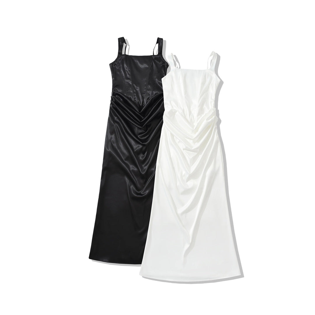 Maxi dress with satin pleats and corset tie at the back for waist fitting - Loiana