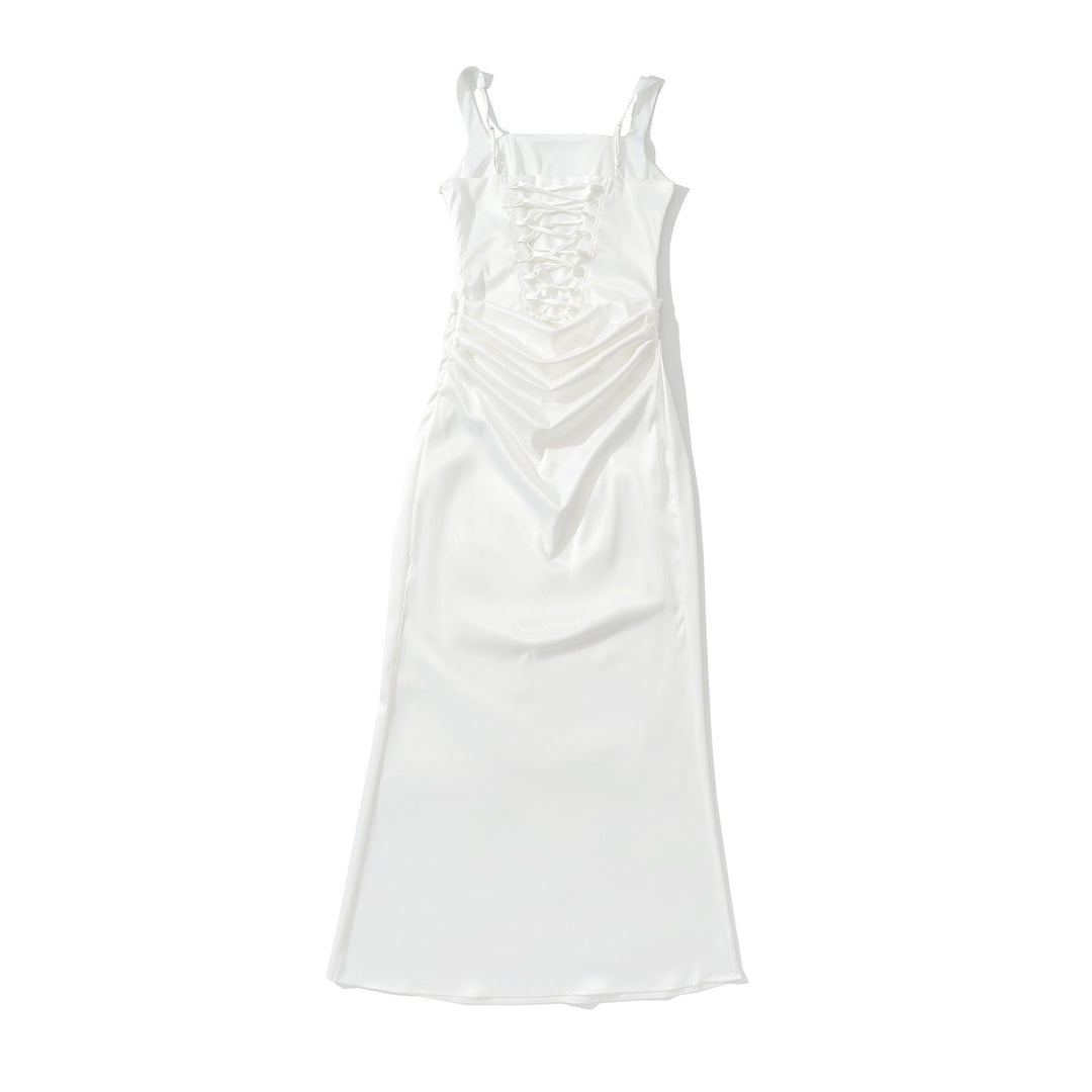 Maxi dress with satin pleats and corset tie at the back for waist fitting - Loiana