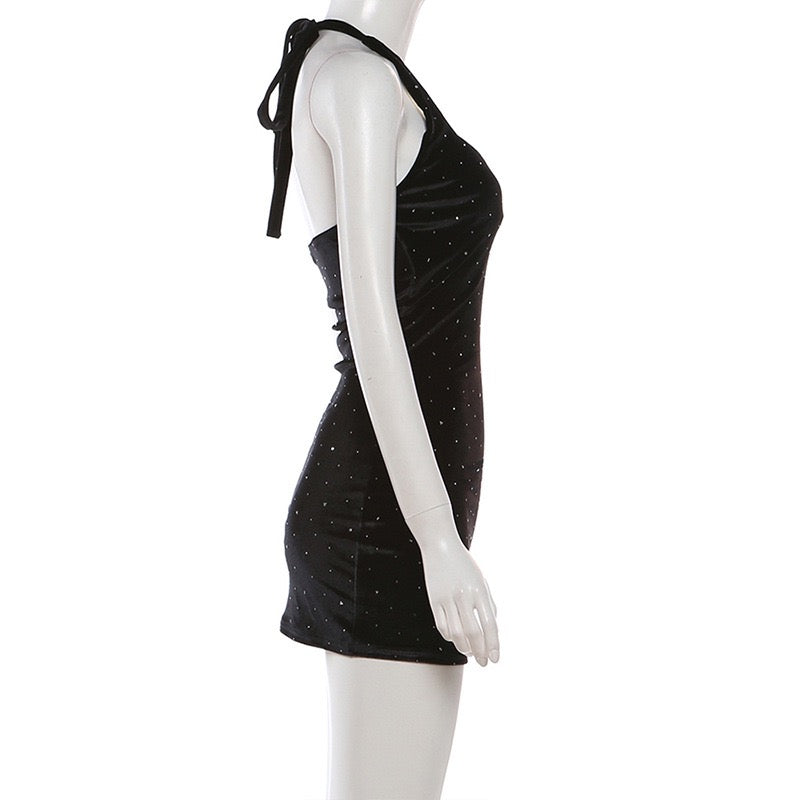 Velvet mini dress decorated with sequins - Nelly