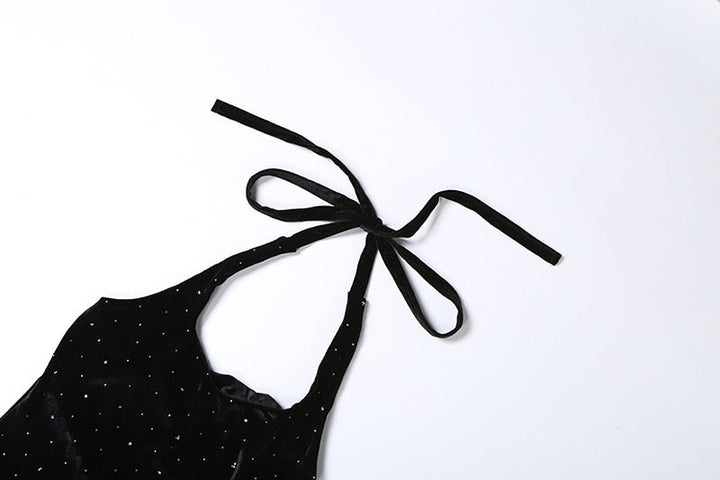 Velvet mini dress decorated with sequins - Nelly