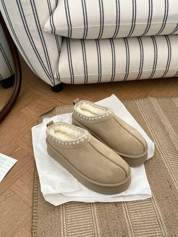 High-Quality Furry Slippers with Rustic Design