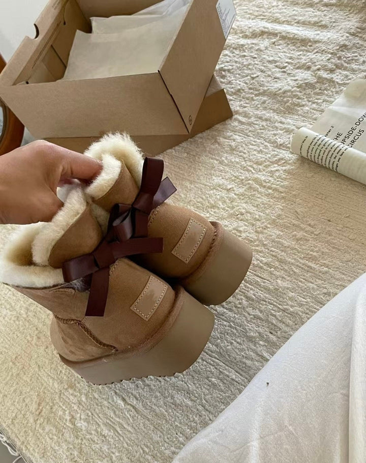 High-Quality Furry Design Boots with Bow Decoration