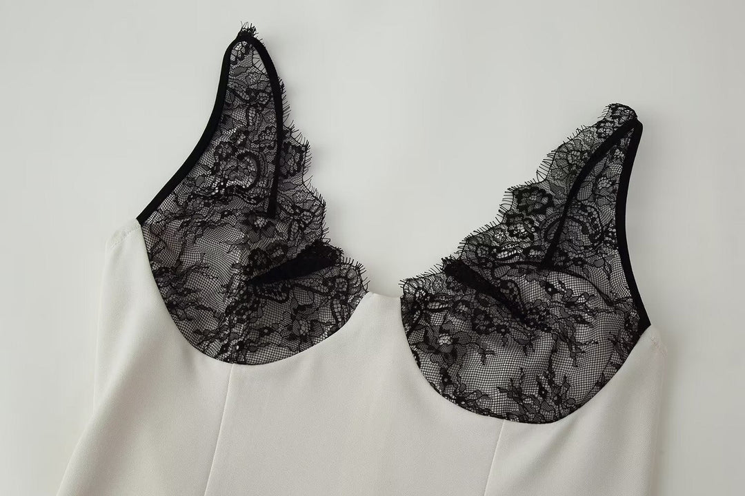 Lace-design mini dress – Bella