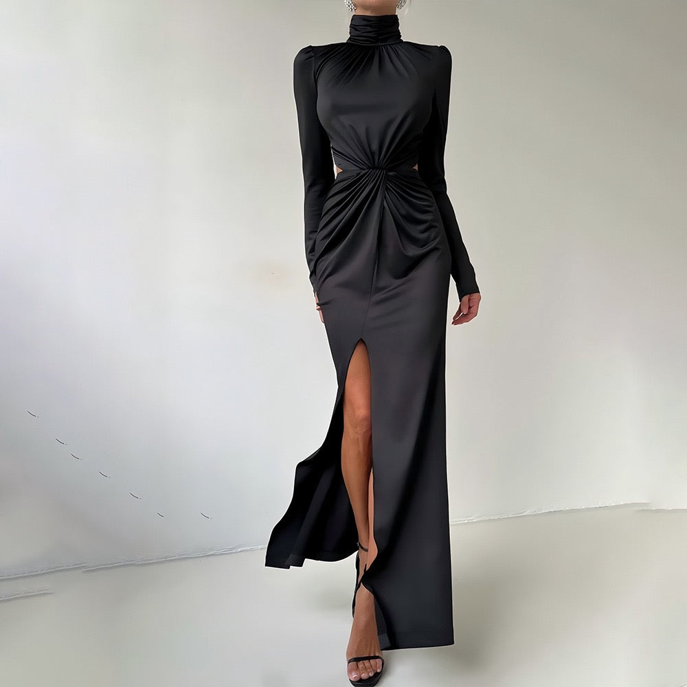 Golf maxi dress with zipper closure, open back, and slit design - Noyal